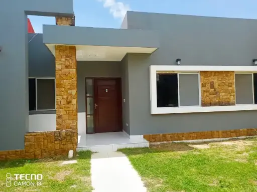 [SC.AL-24003] De ocasión Casa en Condominio en Alquiler - Zona Remanso